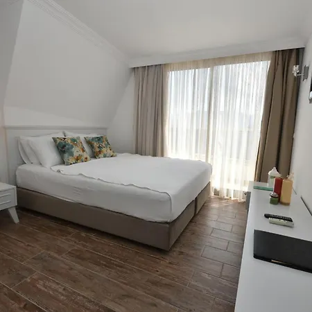 Aurasia Beach Hotel Marmaris Exterior photo